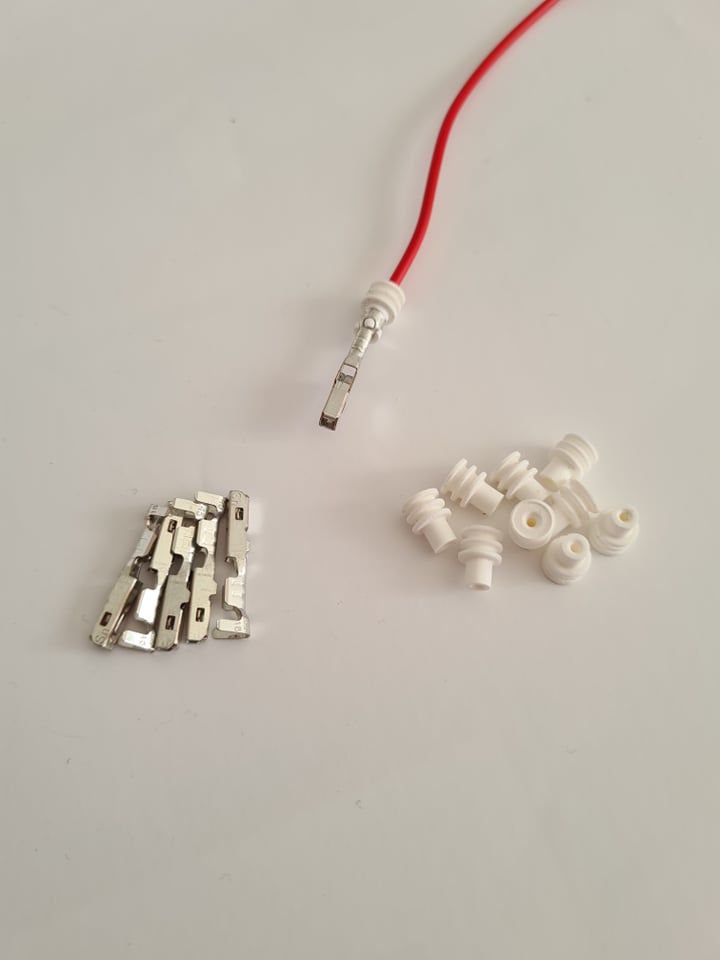 Ford ECU Connector Pins (Large)